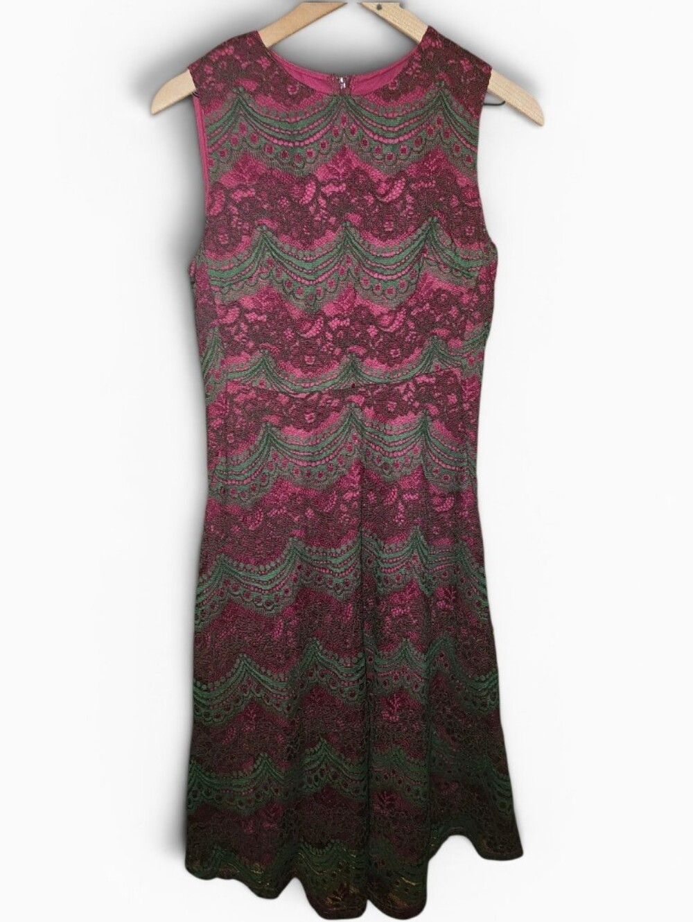 NWT TRAFFIC PEOPLE Sleeveless Maroon Green Lace Dress - Medium
